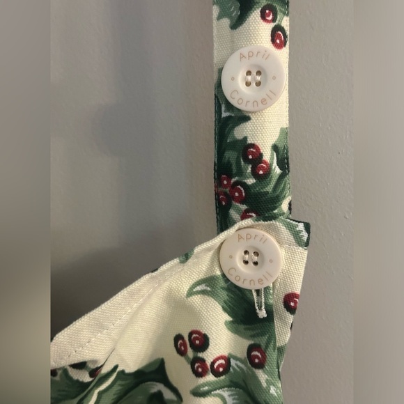April Cornell Holly Chef 100% Cotton Holiday Apron Cream, Red, Green - Picture 5 of 14